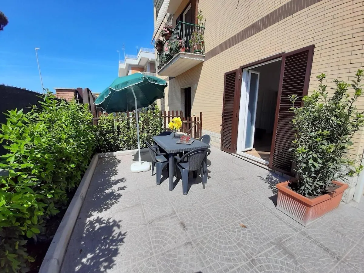 Apartment La Bouganville Roma Italy